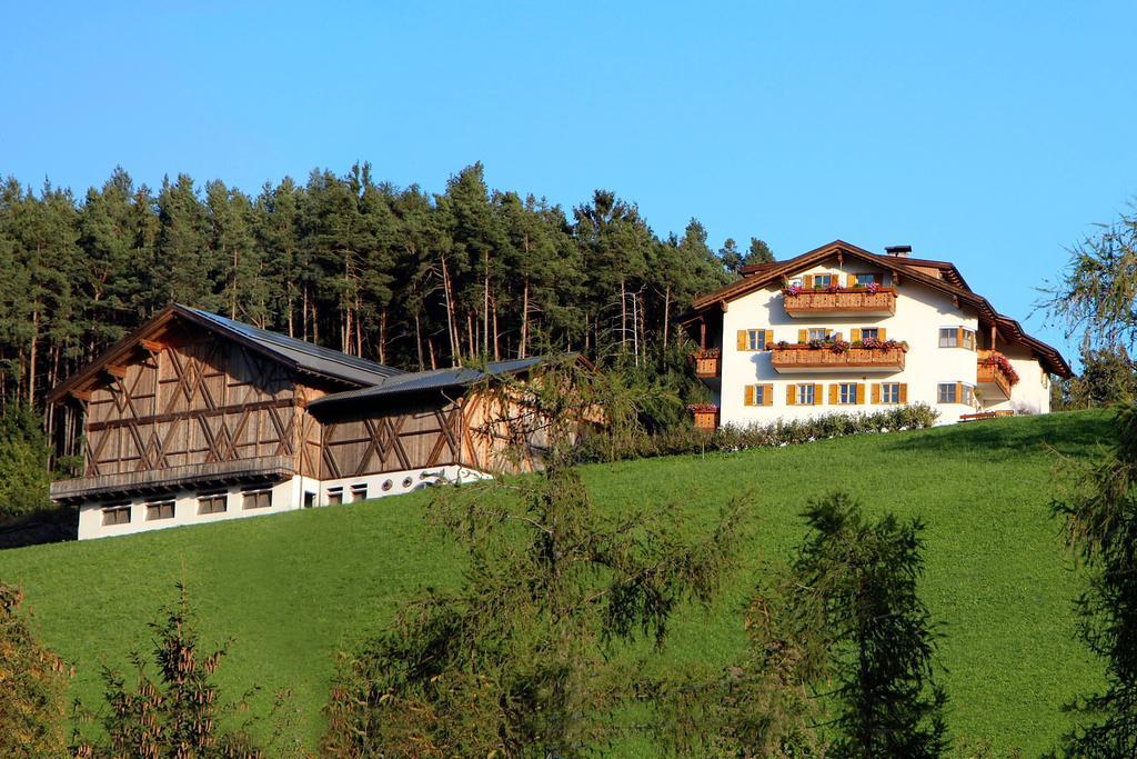 Spisserhof Chiusa Exterior foto